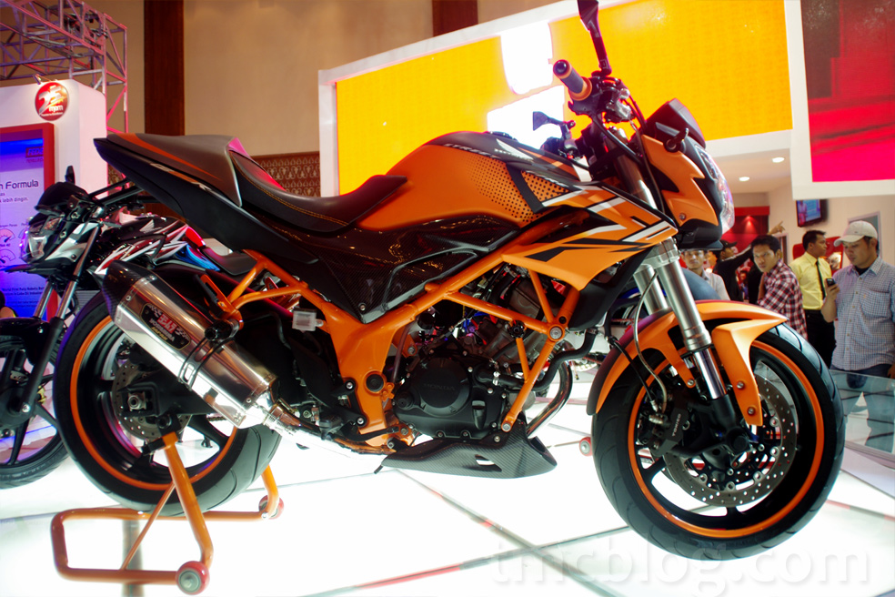 Modifikasi Honda Cb150r Streetfire Velg Ninja 250 Fi  Motorcycle 