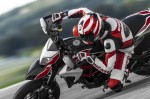 2013-Ducati-Hypermotard-action-photos-08-635x422